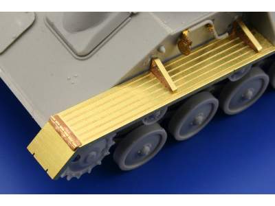T-70M early bended fenders 1/35 - Miniart - image 4