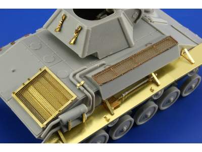 T-70M early rounded fenders 1/35 - Miniart - image 6