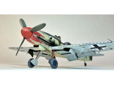 Bf 109K-4 1/48 - image 29