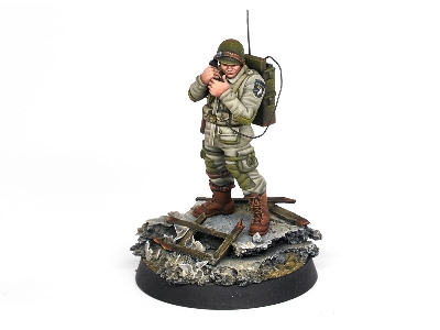 Us Airborne Division, D-day Wargame Starter Set 14 Colors And 1 Figure (Exclusive 101st Radio Operator) - image 4