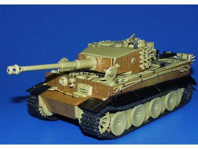 Tiger I Ausf. E exterior 1/35 - Academy Minicraft - image 6