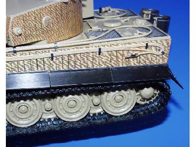 Tiger I late 1/35 - Tamiya - image 9