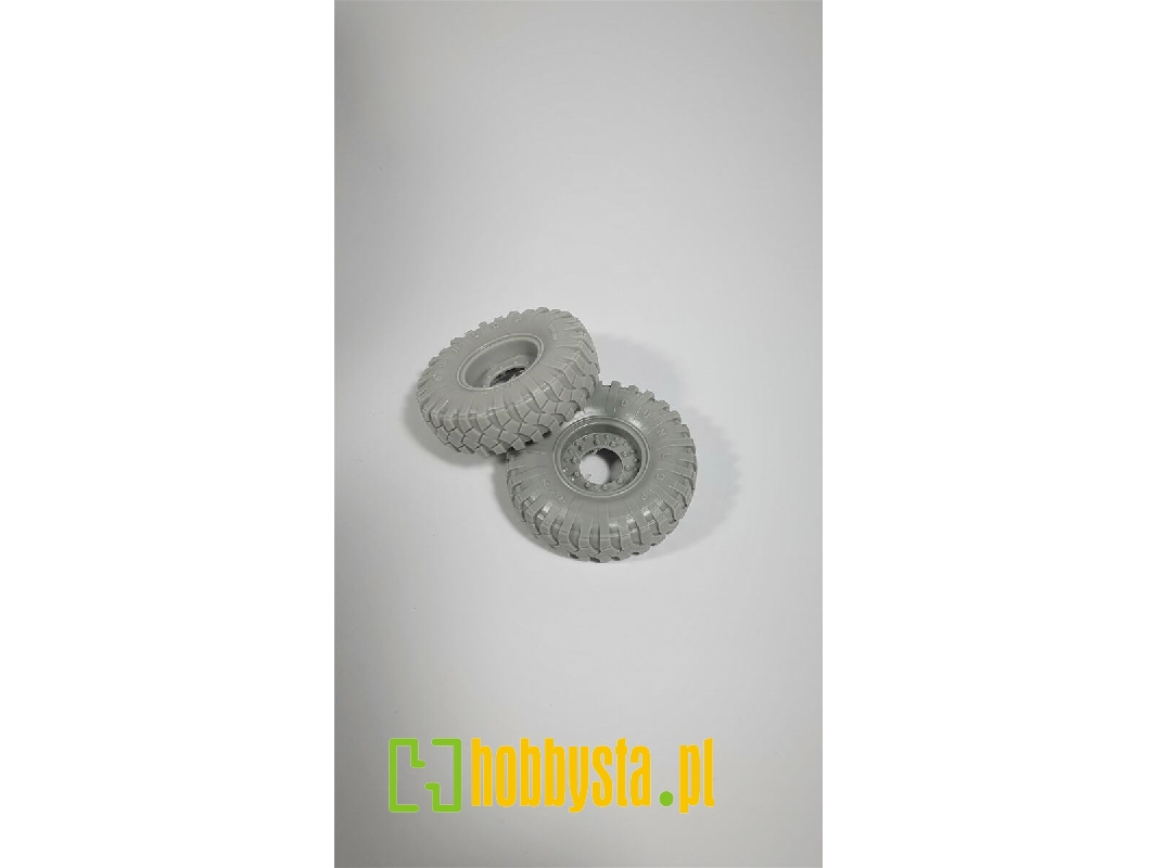 Scammel Pionier Road Wheels (Dunlop) - image 1