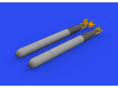 Italian WWII torpedo A.130 1/48 - image 1