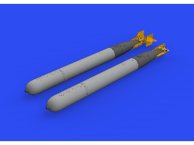 Italian WWII torpedo A.130 1/48 - image 4