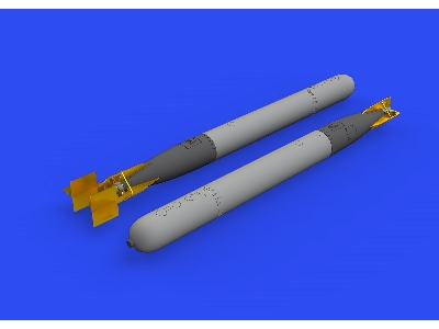 Italian WWII torpedo A.130 1/48 - image 5