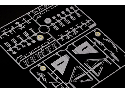 Go 244B TFace 1/48 - ICM - image 4