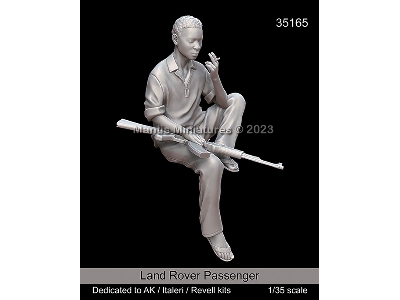 Land Rover Passenger (For Ak, Italeri, Revell) - image 1