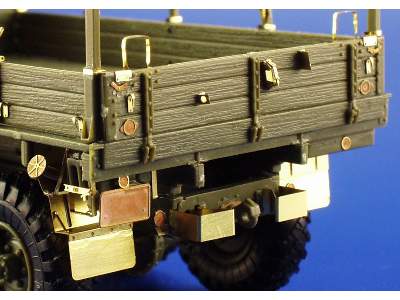 ZiL-157  6x6 Military Truck 1/35 - Trumpeter - image 8
