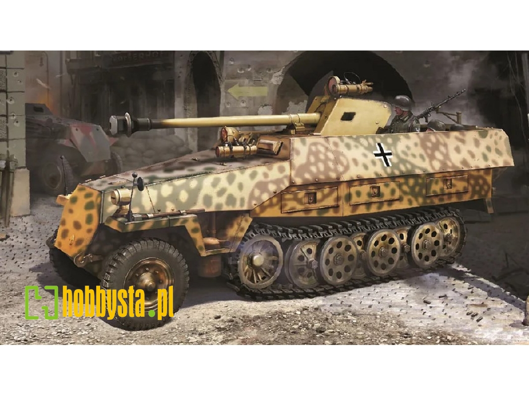 Sd.Kfz.251/22 Ausf.D w/Night Vision Falke - image 1