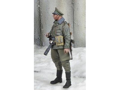 East German Border Troops Officer, Winter 1970-80's - image 3