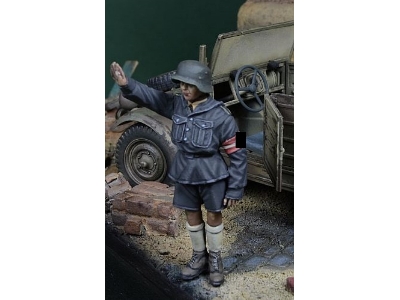 Hitlerjugend Small Boy, Germany 1945 - image 2