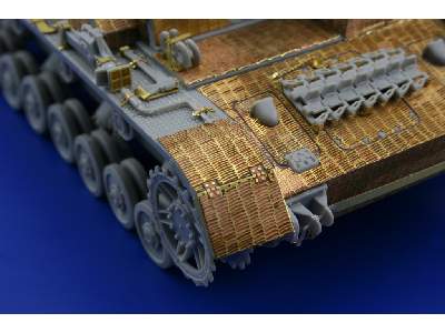 Zimmerit StuG. IV Ausf. G late 1/35 - Dragon - image 9