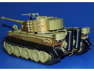Zimmerit Tiger I Mid.  Production 1/35 - Academy Minicraft - image 2