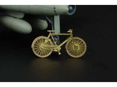 Bicycle (4 Pieces) - image 3