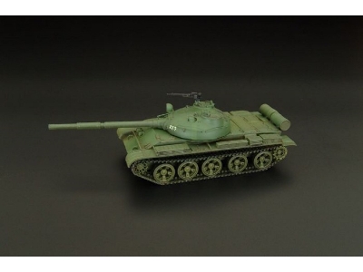 T-62 (1972) - image 1