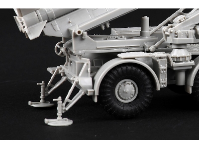 Russian 9p113 Tel W/9m21 Rocket Of 9k52 Luna-m Short-range Artil - image 20