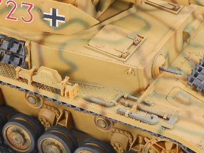 R/c German Tank Panzerkampfwagen Iv Ausf.J (W/control Unit - image 8