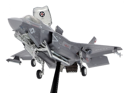 Lockheed Martin F-35B Lightning II - image 1