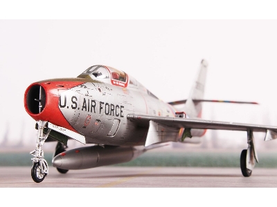 F-84f Thunderstreak 'us Sweep-wing Fighter' - image 16