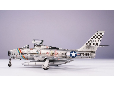 F-84f Thunderstreak 'us Sweep-wing Fighter' - image 21