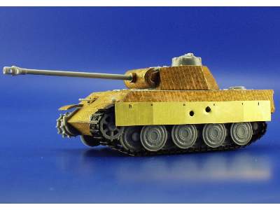 Schurzen Panther Ausf. F/G 1/72 - Hasegawa - image 3