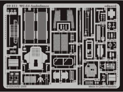 WC-54 Ambulance 1/72 - Academy Minicraft - image 1