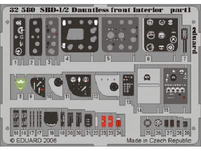 SBD-1/2 front interior 1/32 - Trumpeter - image 1