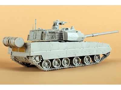Pla Ztq-15 Light Tank - image 16