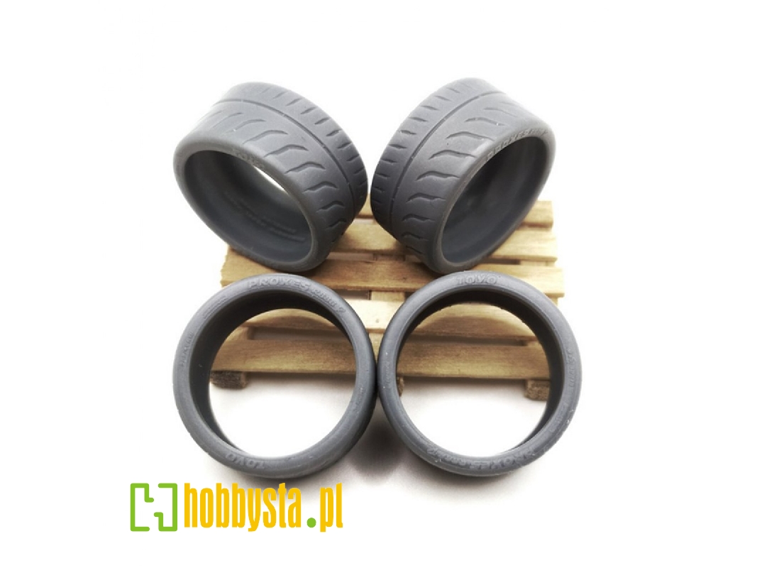 Semi Slick Tyres 18 Type 1 - image 1