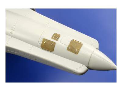 Su-27UB Flanker C exterior 1/32 - Trumpeter - image 11