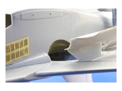 Su-27UB Flanker C exterior 1/32 - Trumpeter - image 16