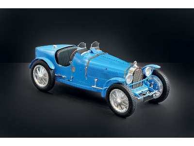 Bugatti Type 35B Roadster - image 5