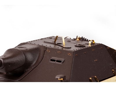 Jagdpanzer 38(t) Hetzer 1/35 - Takom - image 10