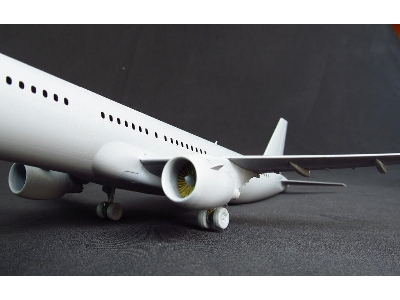 Airbus A321 Detailing Set (Designed To Be Used With Zvezda Kits) - image 5
