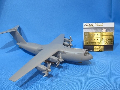 Airbus A400m (Designed To Be Used With Revell Kits) - image 1