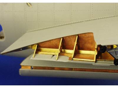 TBF/ TBM exterior 1/32 - Trumpeter - image 5