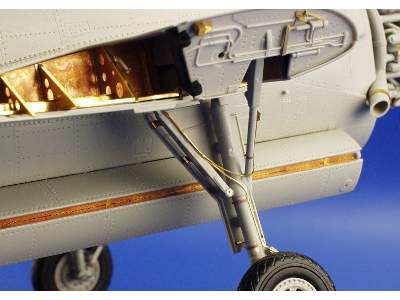 TBF/ TBM exterior 1/32 - Trumpeter - image 7