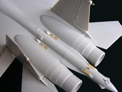 Sukhoi Su-35 Flanker-e Exterior (Designed To Be Used With Kitty Hawk Model Kits) - image 5