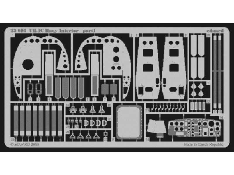 UH-1C interior 1/35 - Academy Minicraft - image 1