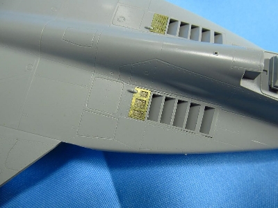 Mikoyan Mig-29 Exterior (Designed To Be Used With Great Wall Hobby Kits) - image 4