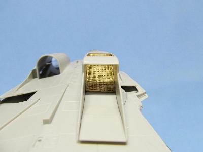 Sukhoi Su-27/su-27ub/su-30sm Air Intake Grilles (Designed To Be Used With Kitty Hawk Model Kits) - image 2