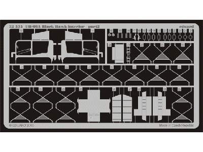 UH-60A interior 1/35 - Academy Minicraft - image 3