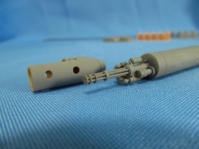 M18 Gun Pod With M134 Minigun (For Ah-1g Icm, Special Hobby And Revell Kits) - image 3