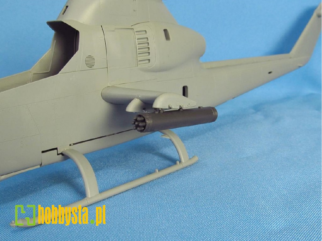 Xm157 2.75 Inch Rocket Launcher (For Ah-1g icm, Special Hobby And Revell Kits) - image 1