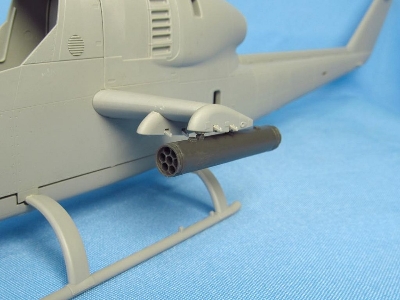 Xm157 2.75 Inch Rocket Launcher (For Ah-1g icm, Special Hobby And Revell Kits) - image 3