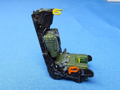 Ejection Seat Martin-baker Gru-7a (2 Pcs) - image 4