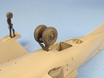 Bae Harrier Gr.1/gr.3 Landing Gears With Wheels (Designed To Be Used With Kinetic Model Kits) - image 6