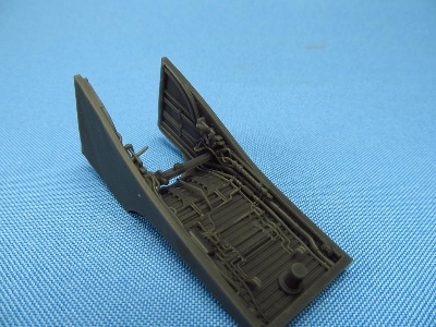 Lockheed Sr-71 Blackbird - Landing Gears (Designed To Be Used With Revell Kits) - image 13