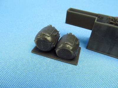 Lockheed Sr-71 Blackbird - Landing Gears (Designed To Be Used With Revell Kits) - image 19